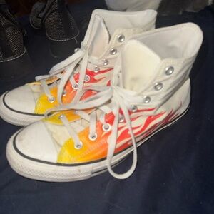 Converse Chuck Taylor High tops
